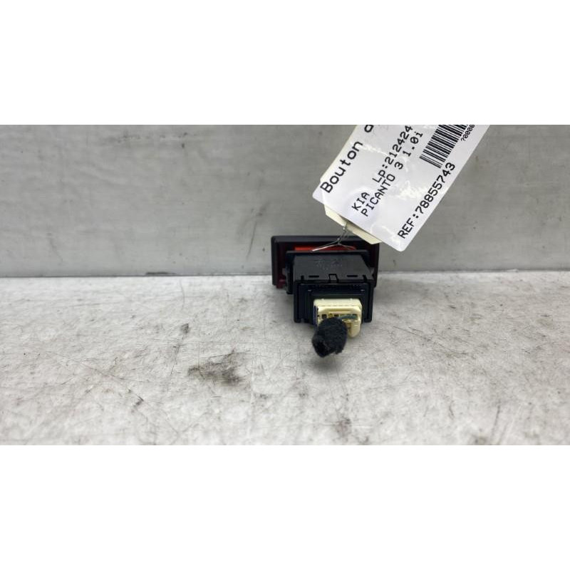Bouton de warning KIA PICANTO 3 Photo n°3