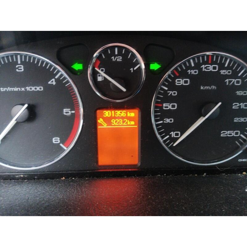 Ecran GPS PEUGEOT 407 Photo n°6