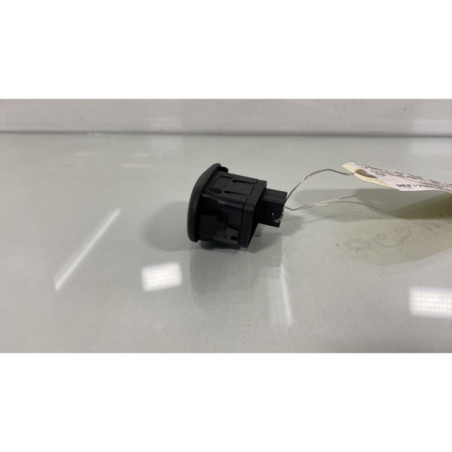 Interrupteur de leve vitre avant droit CITROEN C2