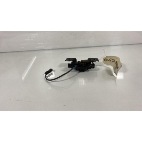 Fermeture de capot RENAULT MEGANE 4