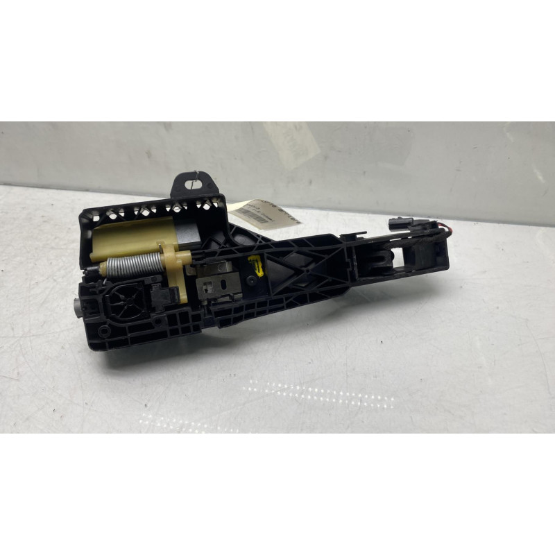 Poignee porte arriere droit RENAULT MEGANE 4 Photo n°3