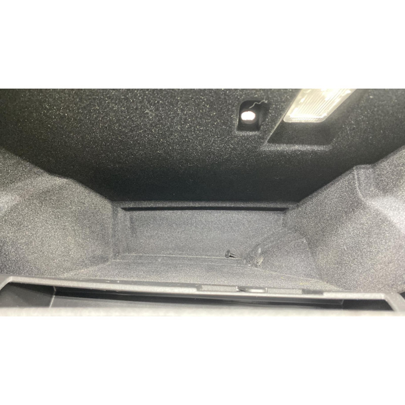 Boite a gants RENAULT MEGANE 4 Photo n°1
