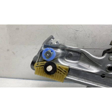 Leve vitre electrique arriere droit RENAULT MEGANE 4 Photo n°1