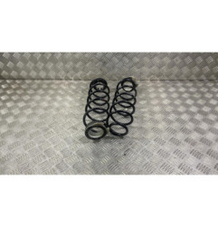 Ressort de suspension arriere droit PEUGEOT 208 2 Photo n°1