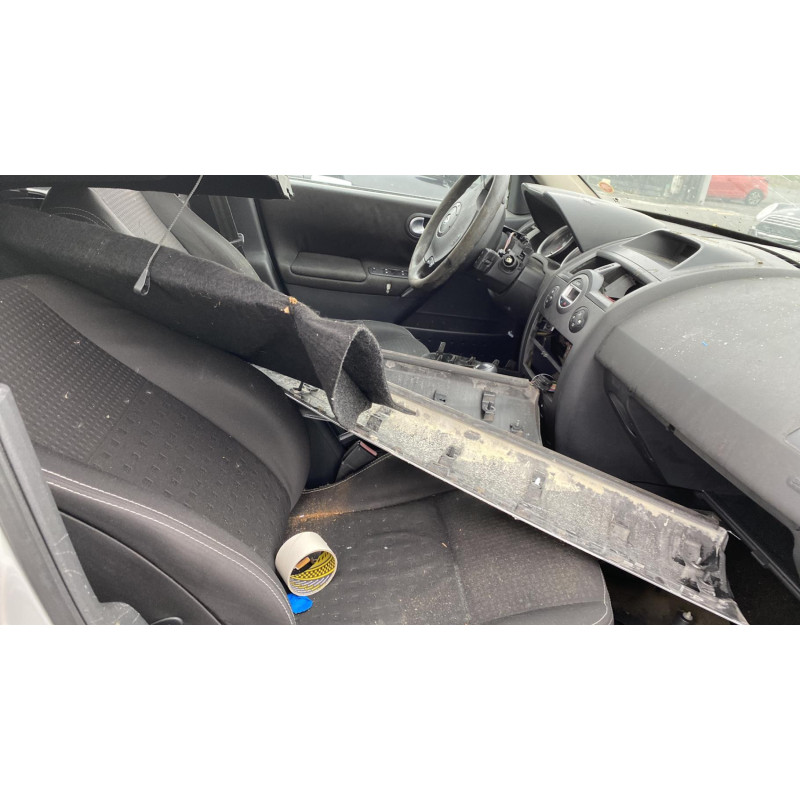 Boitier UCH RENAULT MEGANE 2 Photo n°20