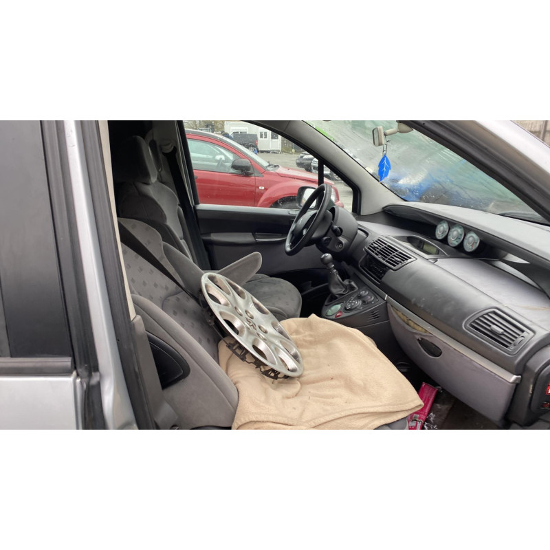 Pare choc arriere PEUGEOT 807 Photo n°7