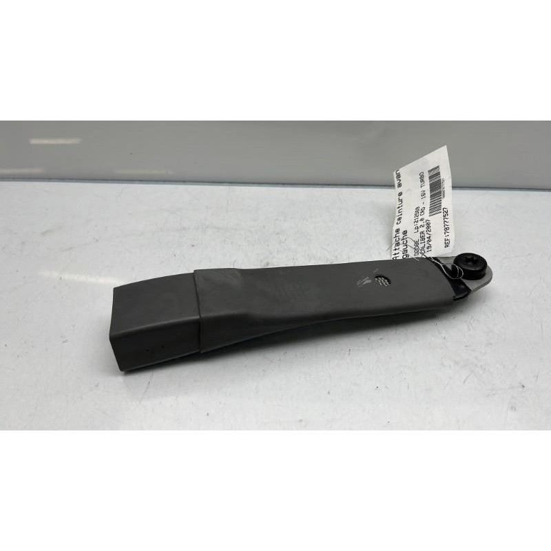Attache ceinture avant gauche DODGE CALIBER Photo n°4