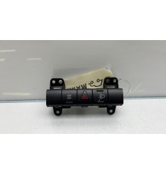 Bouton de warning DODGE CALIBER