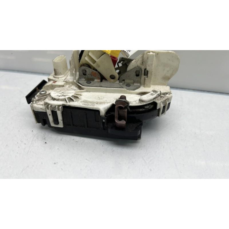 Serrure avant droit DODGE CALIBER Photo n°2