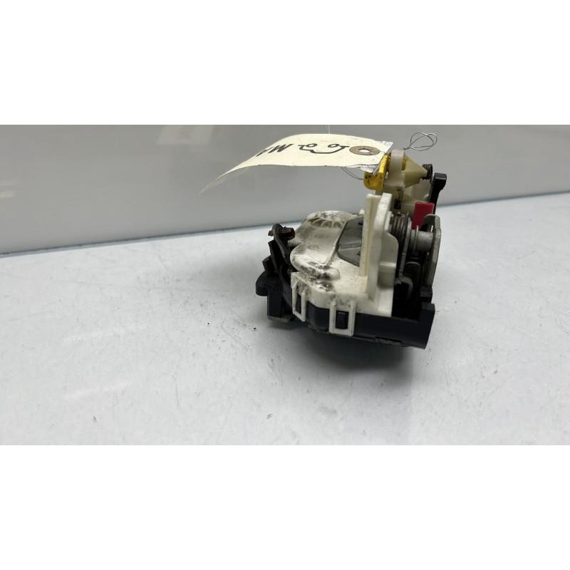 Serrure avant droit DODGE CALIBER Photo n°4