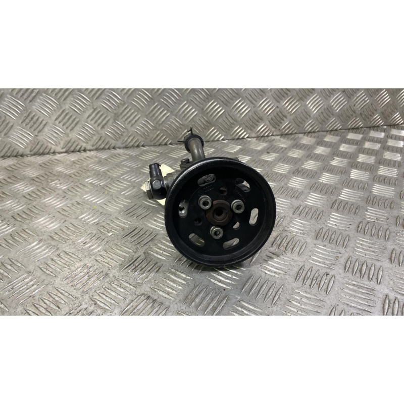 Pompe de direction VOLKSWAGEN BORA Photo n°2
