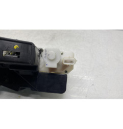 Serrure avant droit VOLKSWAGEN FOX