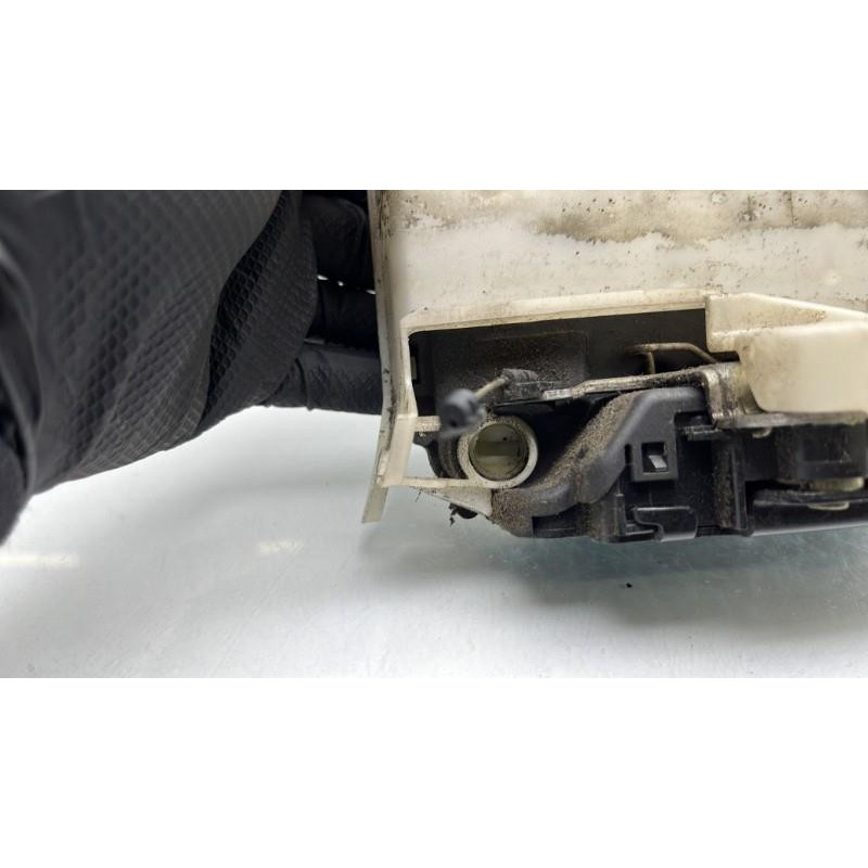 Serrure avant droit VOLKSWAGEN POLO 4 Photo n°5