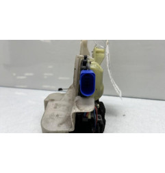Serrure avant droit VOLKSWAGEN POLO 4