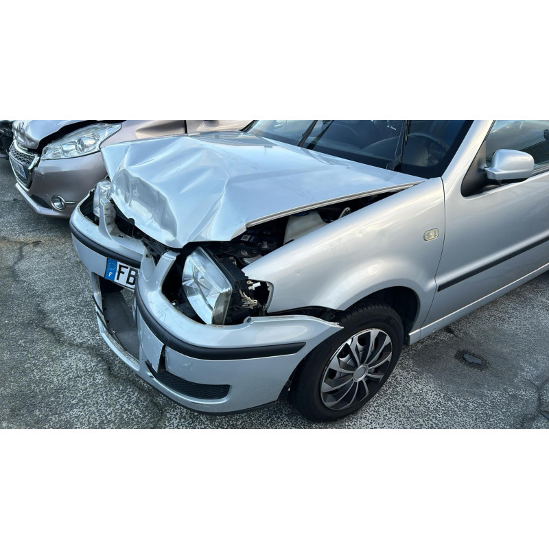 Moteur essuie glace avant VOLKSWAGEN POLO 3 Photo n°7