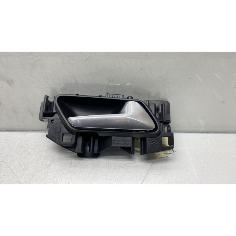 Poignee interieur arriere droit PEUGEOT 208 2 Photo n°3