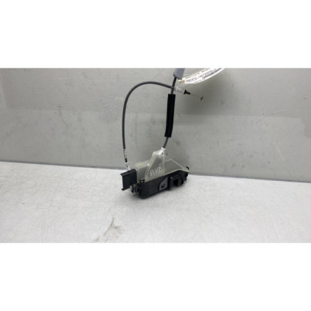 Serrure avant droit PEUGEOT 208 2