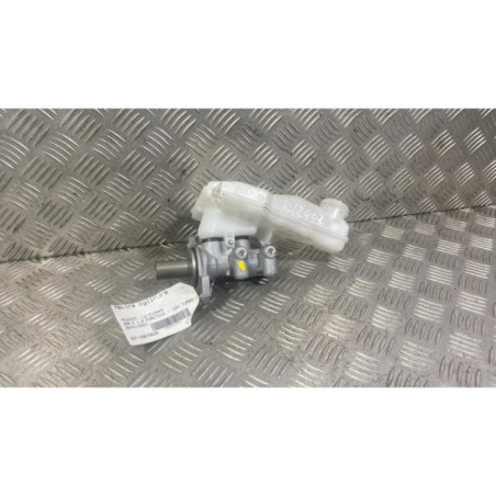 Maitre cylindre (freinage) PEUGEOT 208 2
