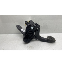 Pedale d'embrayage PEUGEOT 208 2