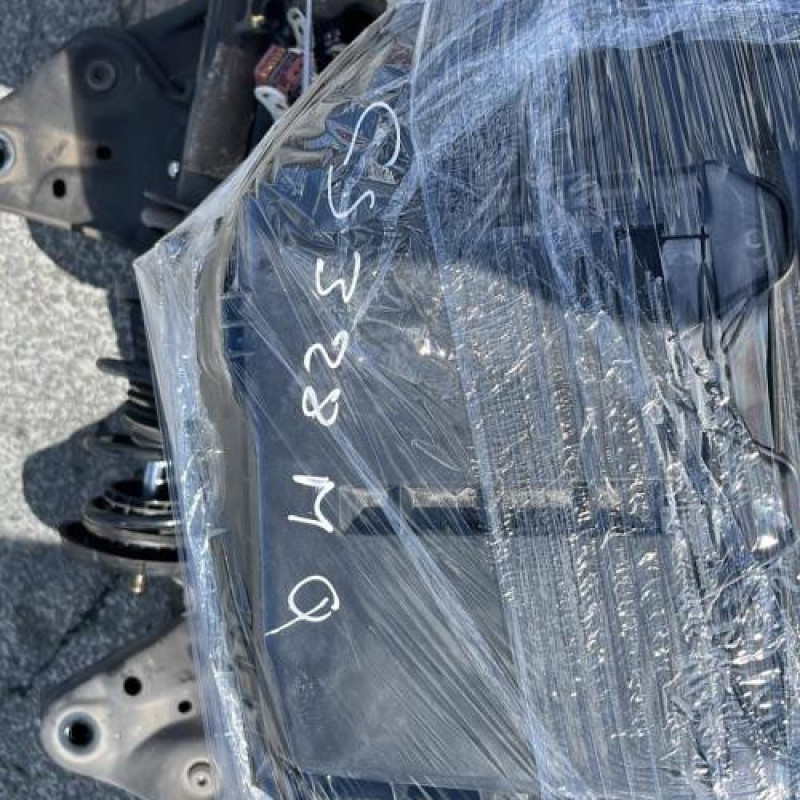 Pare boue arriere droit CITROEN C3 2 Photo n°17