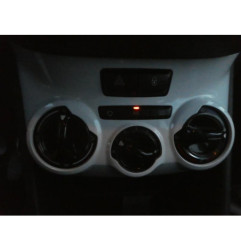 Cremaillere assistee PEUGEOT 208 1