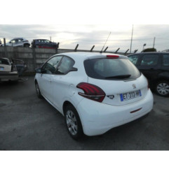 Cremaillere assistee PEUGEOT 208 1