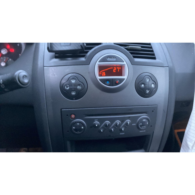 Boitier UCH RENAULT MEGANE 2 Photo n°6