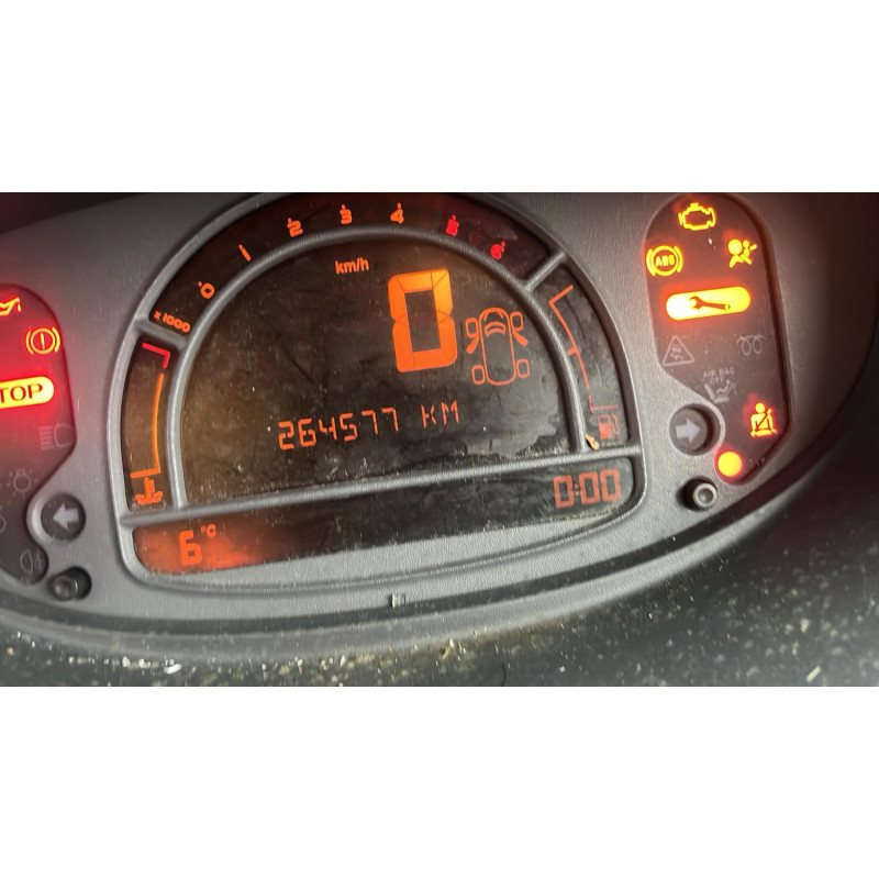 Compresseur clim RENAULT MODUS Photo n°13