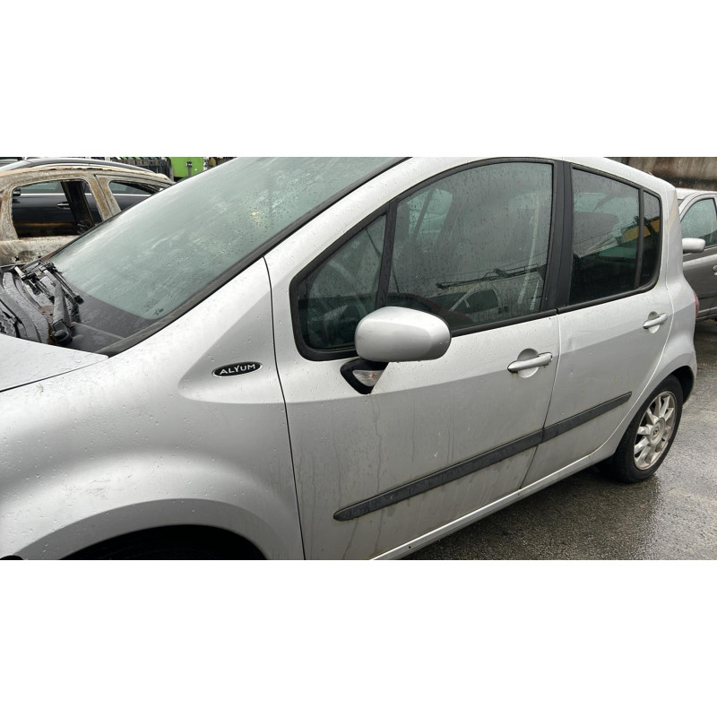 Compresseur clim RENAULT MODUS Photo n°17