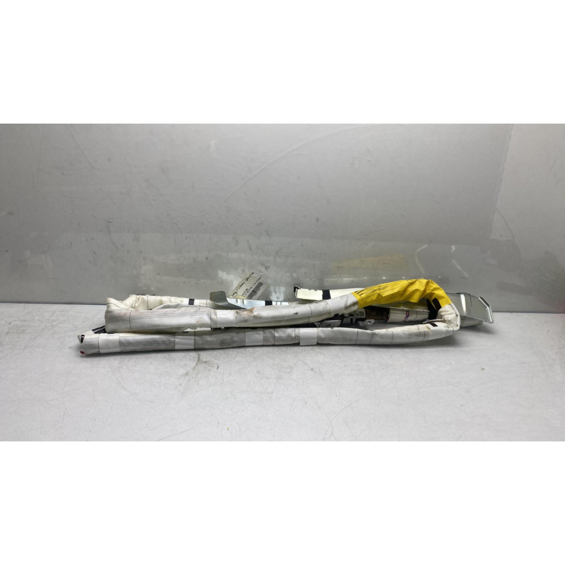 Air bag rideau gauche TOYOTA VERSO Photo n°3
