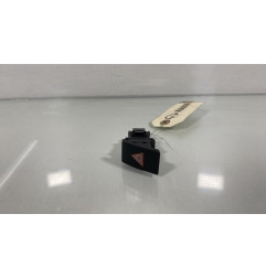 Bouton de warning TOYOTA VERSO