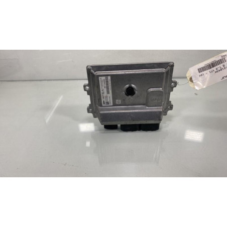 Calculateur moteur PEUGEOT 208 1 Photo n°1