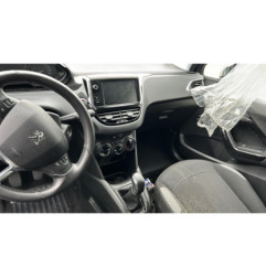 Cremaillere assistee PEUGEOT 208 1