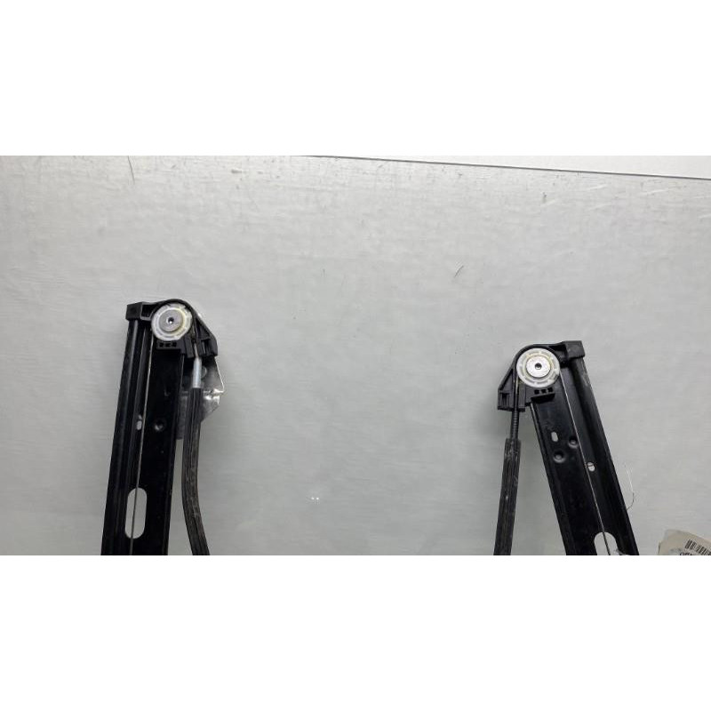 Leve vitre electrique avant droit SEAT IBIZA 5 Photo n°7