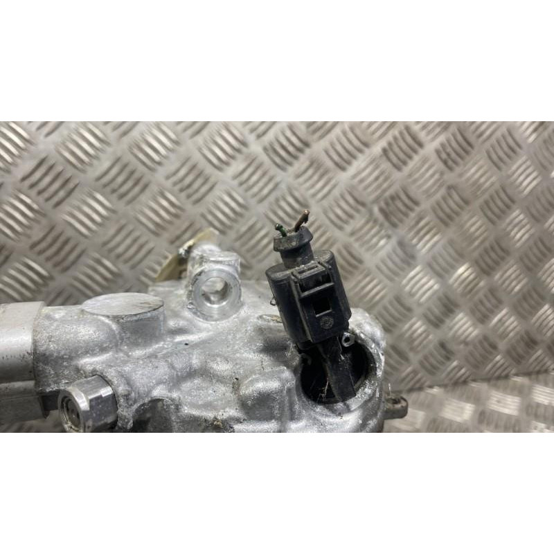 Compresseur clim SEAT IBIZA 5 Photo n°4