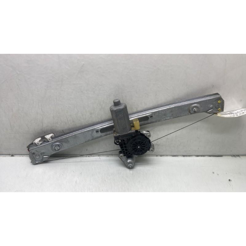 Leve vitre electrique arriere droit BMW SERIE 3 E46 Photo n°3