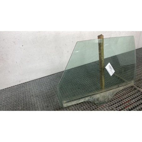 Vitre arriere droit FORD MONDEO 4 Photo n°1