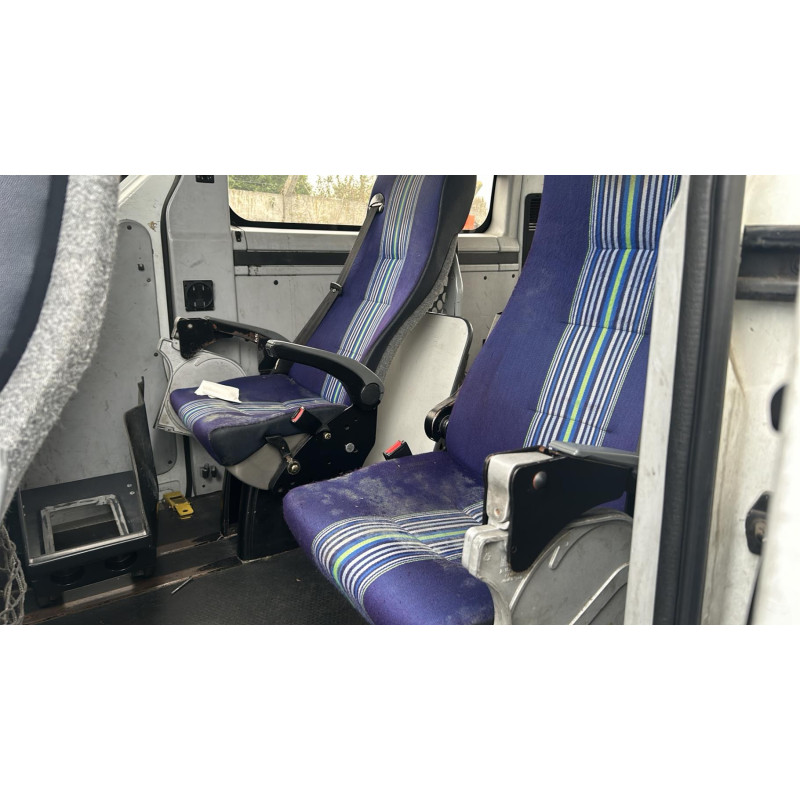 Pompe lave glace avant RENAULT MASTER 3 Photo n°13