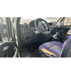 Pompe lave glace avant RENAULT MASTER 3