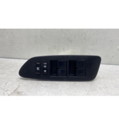 Interrupteur de leve vitre avant gauche TOYOTA AURIS 1