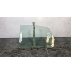Vitre arriere droit AUDI A4 1