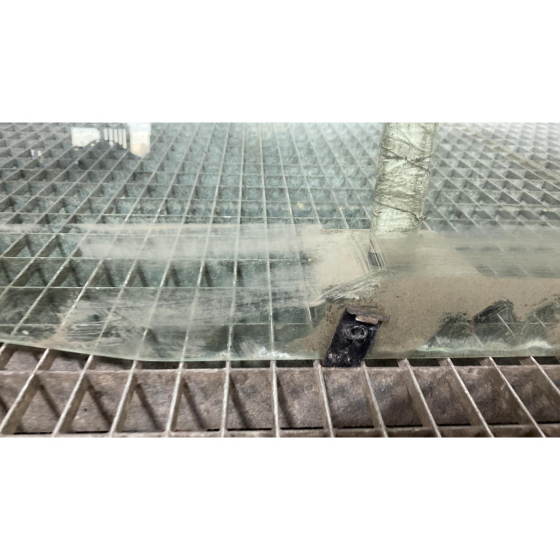 Vitre arriere droit AUDI A4 1 Photo n°5