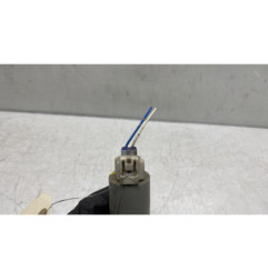 Pompe lave glace arriere TOYOTA AURIS 1