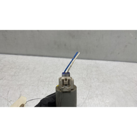 Pompe lave glace arriere TOYOTA AURIS 1