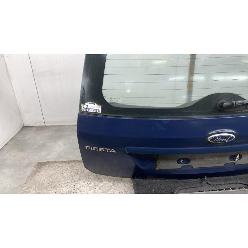 Malle/Hayon arriere FORD FIESTA 5 Photo n°8