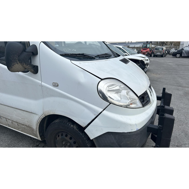Poignee porte laterale gauche RENAULT TRAFIC 2 Photo n°12