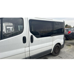 Poignee porte laterale gauche RENAULT TRAFIC 2