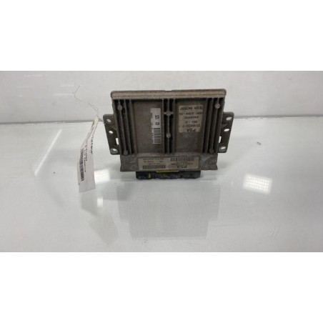 Calculateur moteur PEUGEOT 206