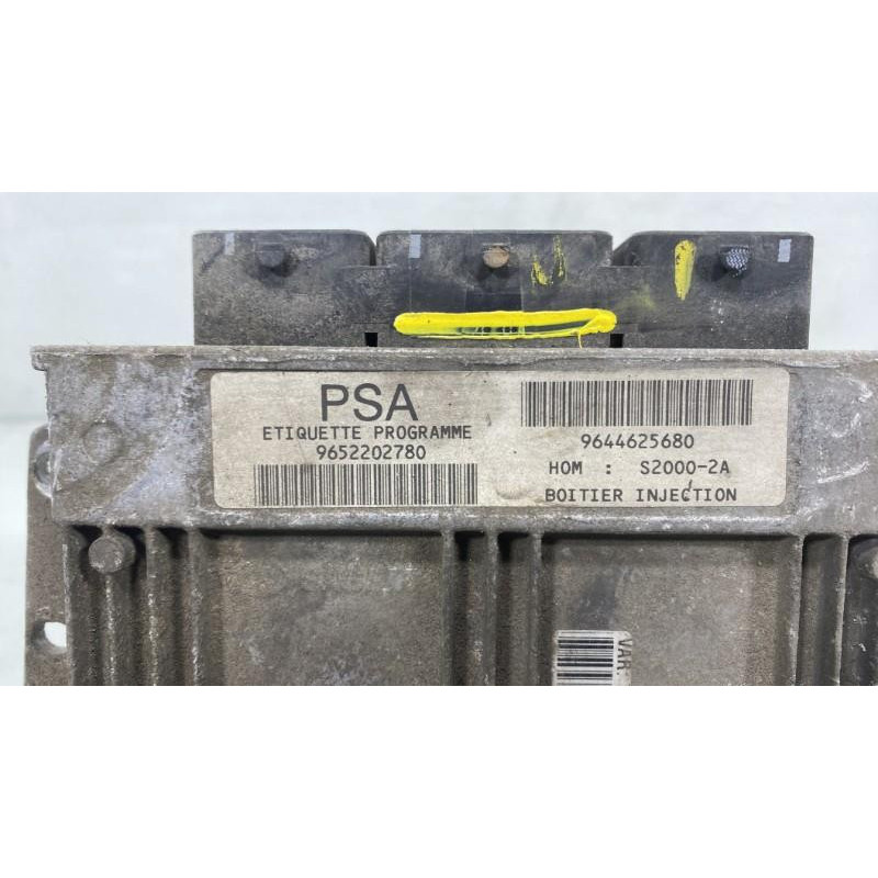Calculateur moteur PEUGEOT 206 Photo n°3