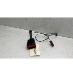 Attache ceinture avant droit FORD C-MAX 2